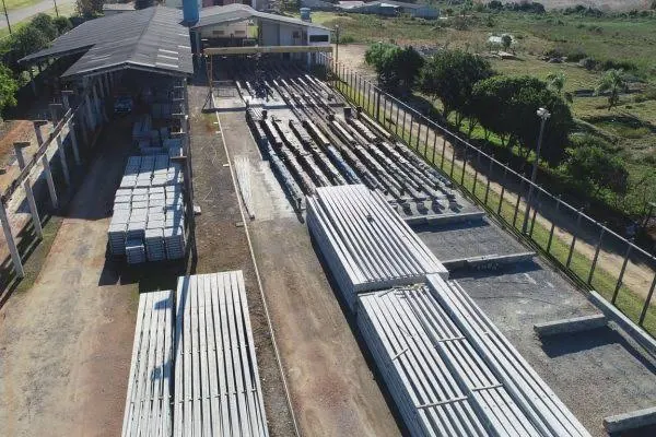 Poste 9 m 150 daN
